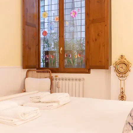 San Niccolo Comfortable Apartment Florence