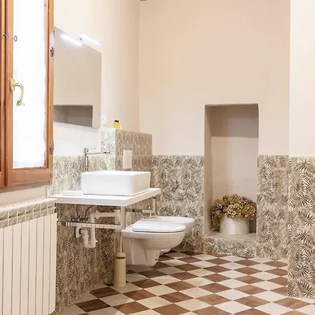 San Niccolo Comfortable *